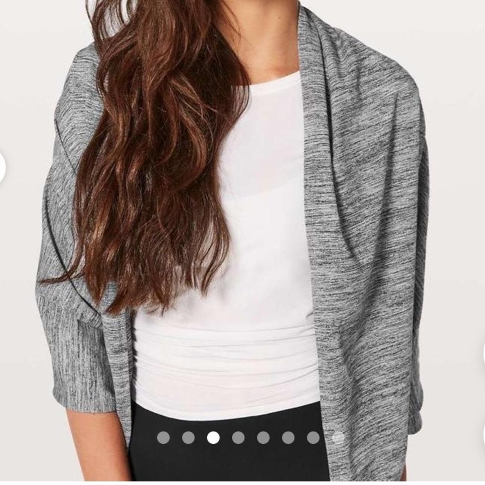 Lululemon Vinyasa Scarf in Black Herringbone - Picture 3 of 7